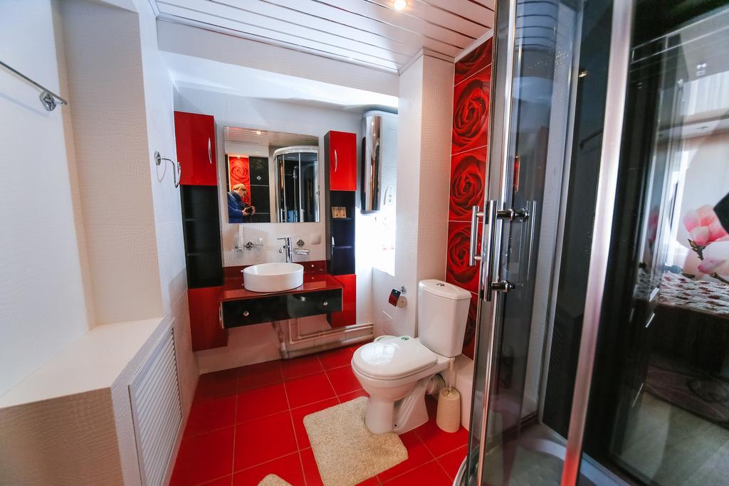 Sary Arka Hotel Pavlodar Kültér fotó