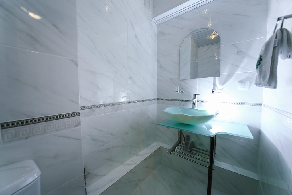 Sary Arka Hotel Pavlodar Kültér fotó