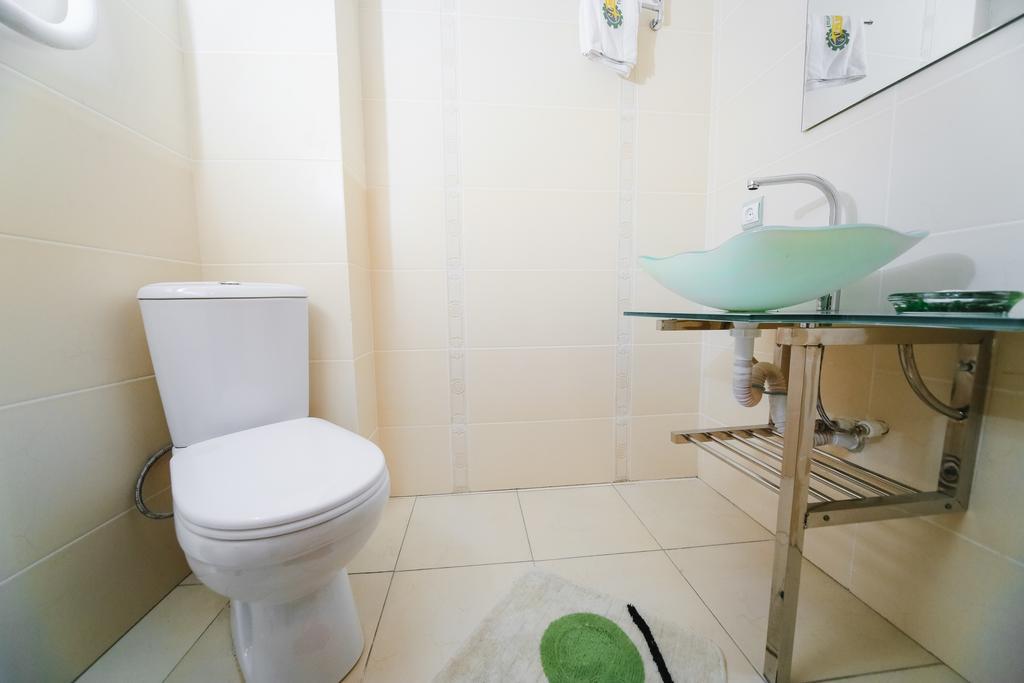 Sary Arka Hotel Pavlodar Kültér fotó