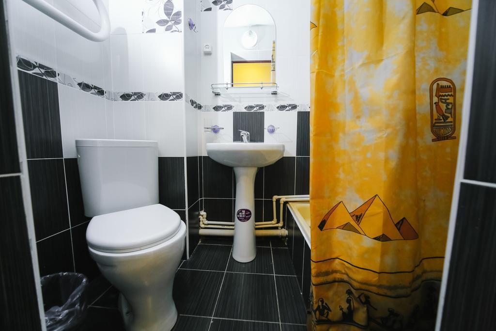 Sary Arka Hotel Pavlodar Kültér fotó