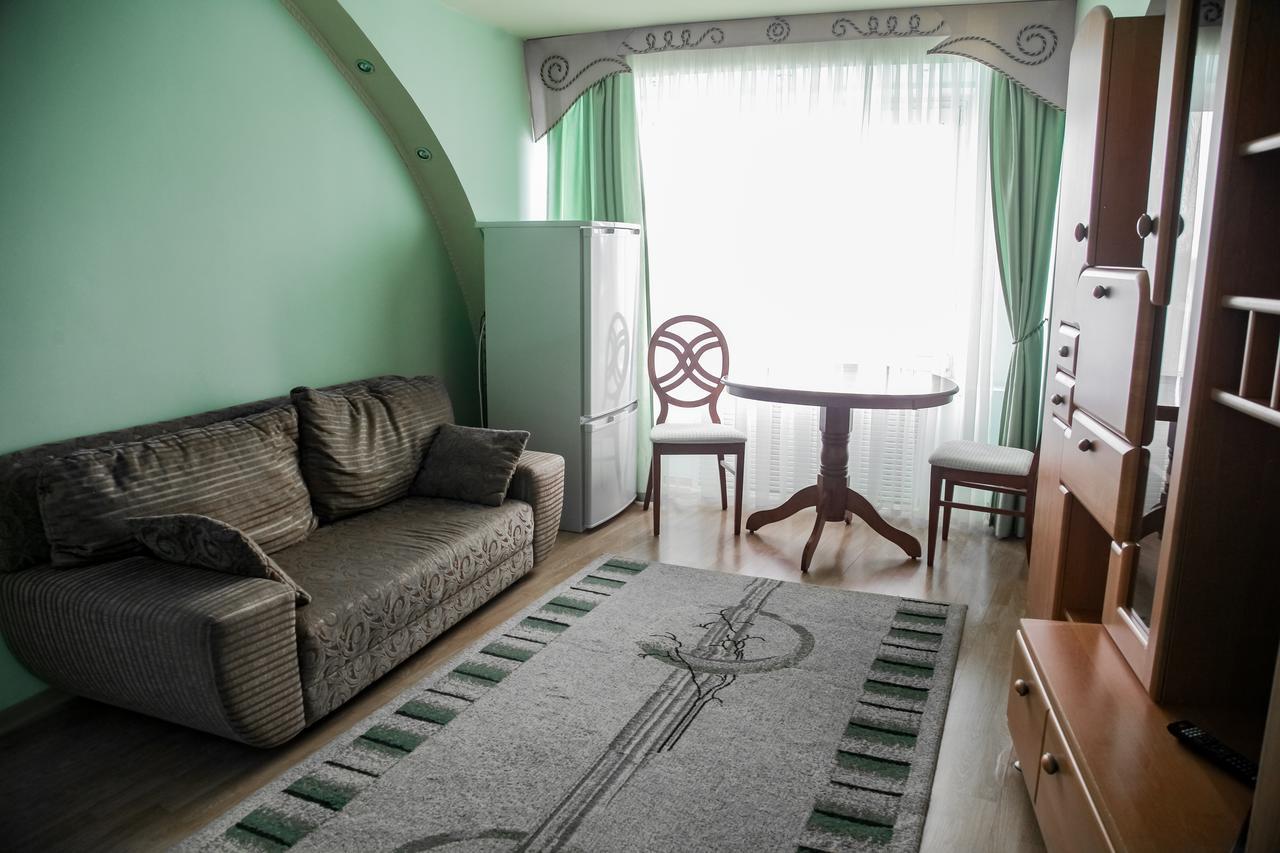 Sary Arka Hotel Pavlodar Kültér fotó
