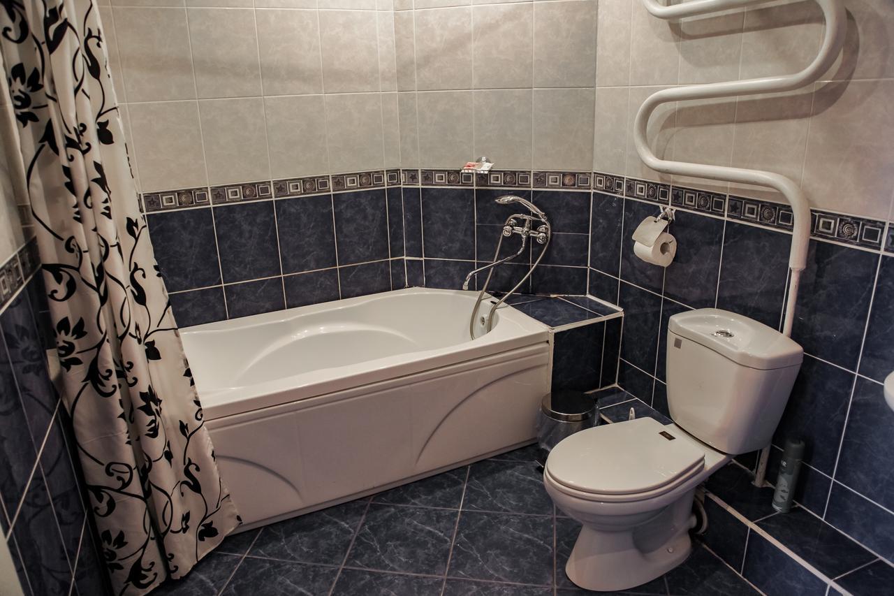 Sary Arka Hotel Pavlodar Kültér fotó